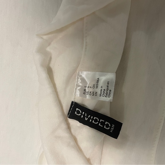 H&M Divided Cream Blouse - Picture 3 of 3